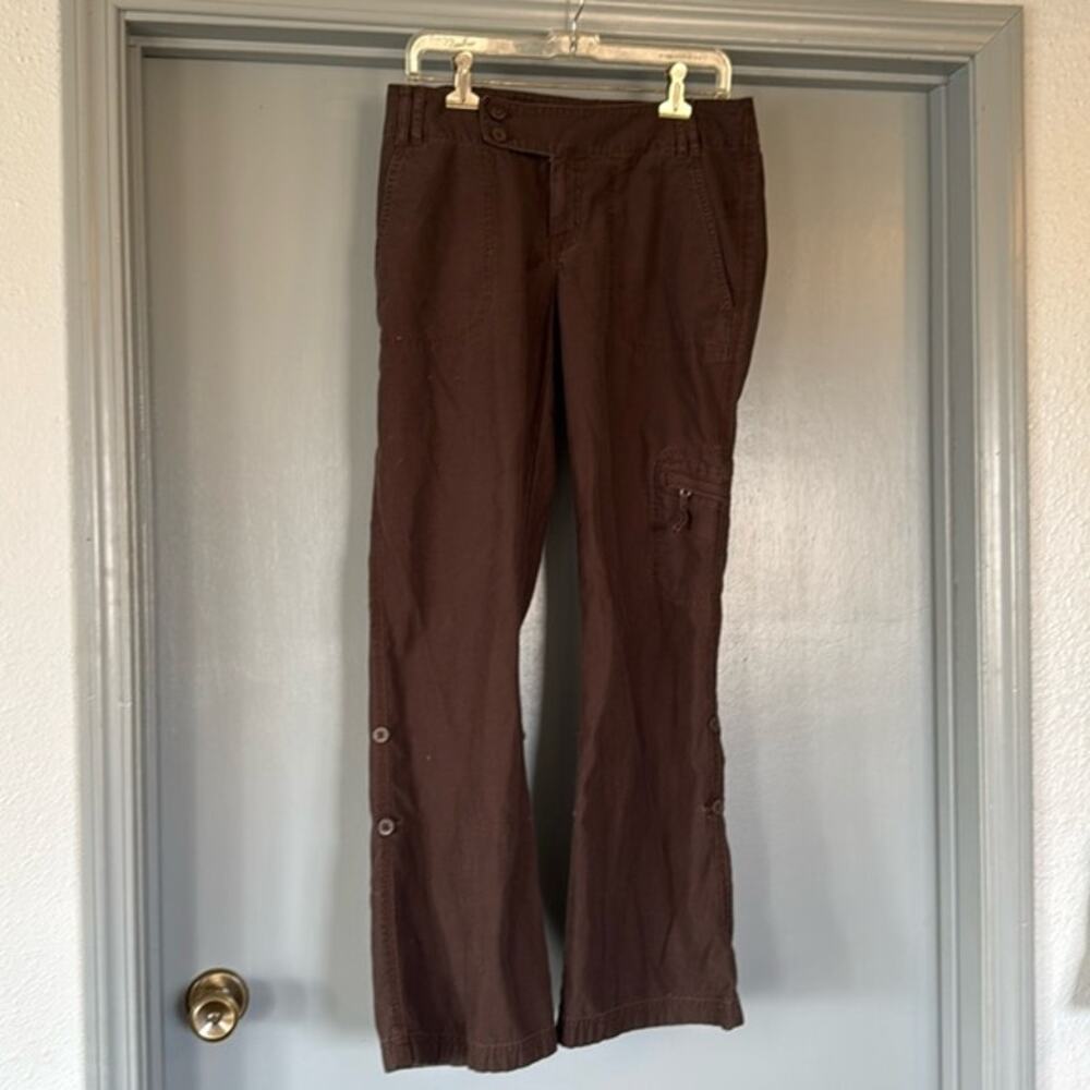 The North Face Women's AV4U Brown Cotton Cargo Pants Roll Tab Legs Sz 8 Outdoors